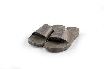 NASH Make It Happen Sliders - Papucs